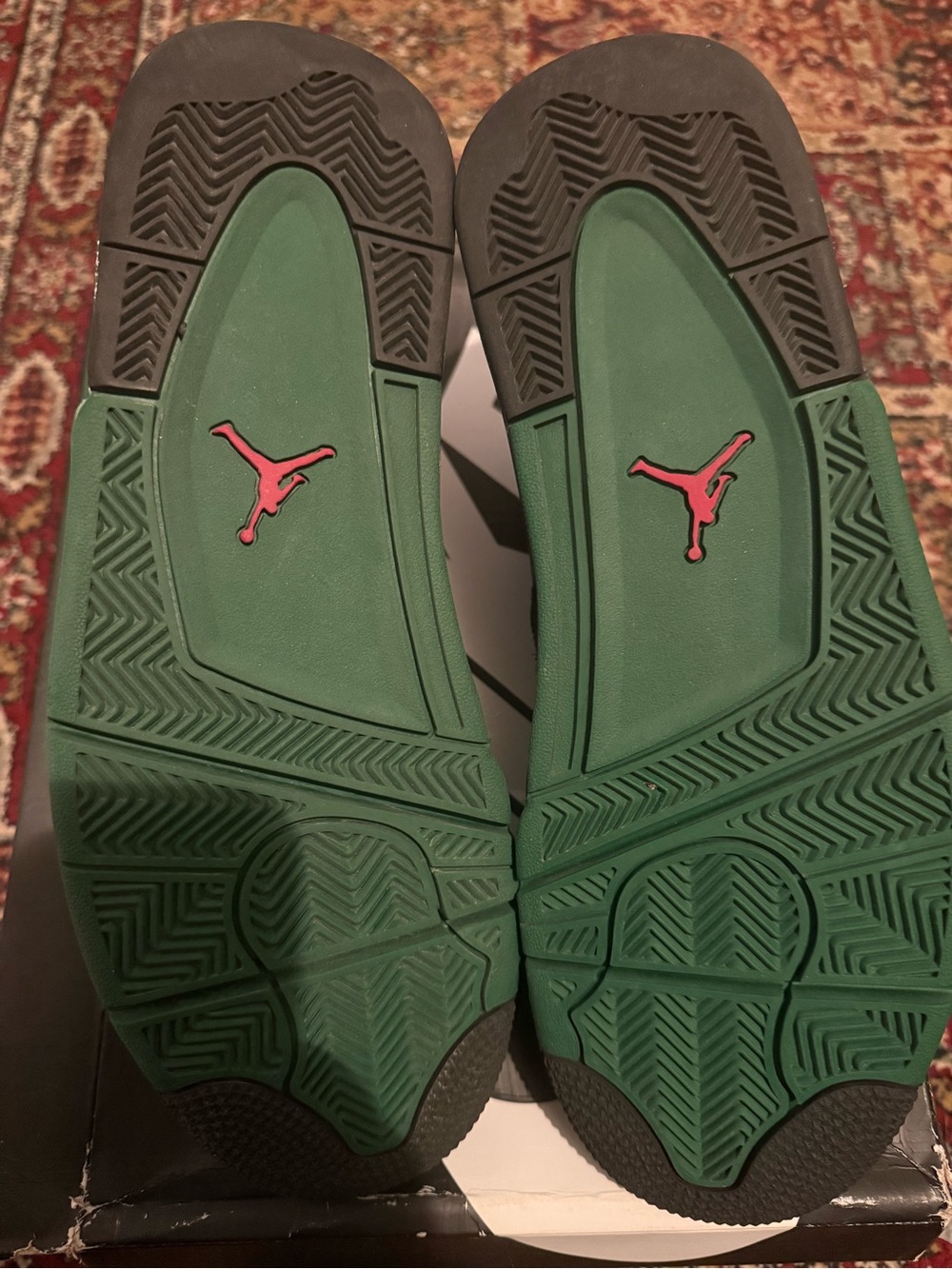 Jordan 4 RM Black Gorge Green University Red - Low-Top Sneakers - Picture 5 of 6